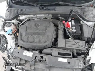 2018 Volkswagen Beetle S with VIN 3VWFD7AT4JM701569, listed as a IAAI auction lot 41106340 with 78,754 mi miles. Bid and sale history available at carsss.com. Image 10.
