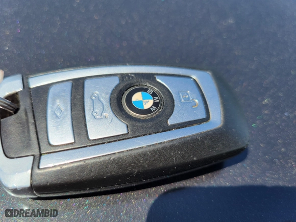 2011 BMW 7 Series 750Li xDrive with VIN WBAKC8C53BC432134, listed as a IAAI auction lot 42031980 with 178,018 mi miles. Bid and sale history available at carsss.com. Image 11.