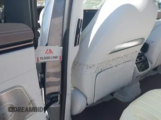 2024 Mercedes-Benz EQS 450+ z VIN 4JGDM2DB7RA033092, wystawiony jako IAAI lot #41667661 z przebiegiem Nie podano mil oraz . Historia ofert i sprzedaży dostępna na DreamBid. Obrazek 11.