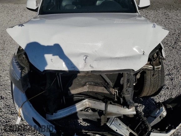 2012 Audi Q7 Prestige with VIN WA1WMAFE9CD004112, listed as a Copart auction lot 69120304 with 110,108 mi miles and Salvage title. Bid and sale history available at DreamBid. Image 13.