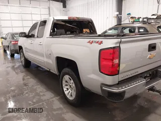 2019 Chevrolet Silverado 1500 LT with VIN 2GCVKPEC2K1105528, listed as a IAAI auction lot 41718796 with 95,999 mi miles and . Bid and sale history available at DreamBid. Image 3.