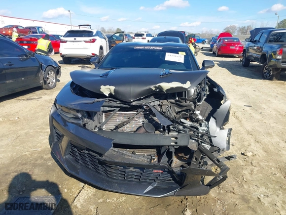2016 Chevrolet Camaro 1SS with VIN 1G1FF1R76G0157212, listed as a IAAI auction lot 41238158 with 86,812 mi miles. Bid and sale history available at carsss.com. Image 6.
