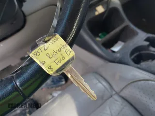 1998 Ford Explorer XL с VIN 1FMZU34XXWUB89872, выставлен на аукционе IAAI как лот 41586528 с пробегом 153 972 миль миль и . История ставок и продаж доступна на DreamBid. Изображение 11.