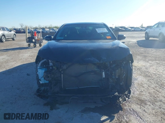 2019 Toyota Camry LE z VIN 4T1B11HK7KU748219, wystawiony jako IAAI lot #41864602 z przebiegiem 29 978 mil mil oraz . Historia ofert i sprzedaży dostępna na DreamBid. Obrazek 6.