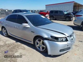 2004 Acura TL with VIN 19UUA66214A048442, listed as a IAAI auction lot 41753397 with 175,523 mi miles. Bid and sale history available at carsss.com. Image 1.