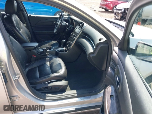 2016 Chevrolet Malibu Limited LTZ with VIN 1G11E5SAXGU142716, listed as a IAAI auction lot 40064815 with 260,881 mi miles. Bid and sale history available at carsss.com. Image 5.