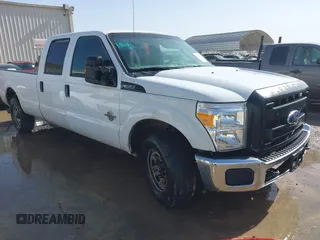 2015 Ford F-350 XL with VIN 1FT7W3AT0FEB56493, listed as a IAAI auction lot 41629744 with 261,988 mi miles and . Bid and sale history available at DreamBid. Image 1.
