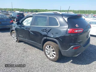 2017 Jeep Cherokee Limited z VIN 1C4PJMDS7HW505198, wystawiony jako IAAI lot #42167479 z przebiegiem 97 008 mil mil oraz . Historia ofert i sprzedaży dostępna na DreamBid. Obrazek 3.