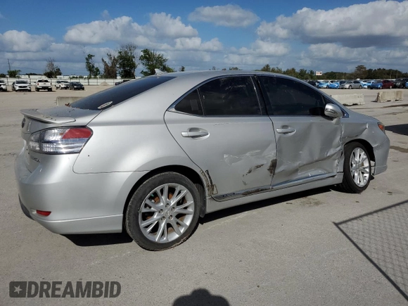2010 Lexus HS with VIN JTHBB1BA9A2018368, listed as a Copart auction lot 79904094 with Not Provided miles and Salvage Title. Bid and sale history available at carsss.com. Image 3.