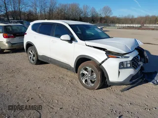 2022 Hyundai Santa Fe SE with VIN 5NMS1DAJ1NH436920, listed as a IAAI auction lot 41687608 with 31,704 mi miles. Bid and sale history available at carsss.com. Image 1.
