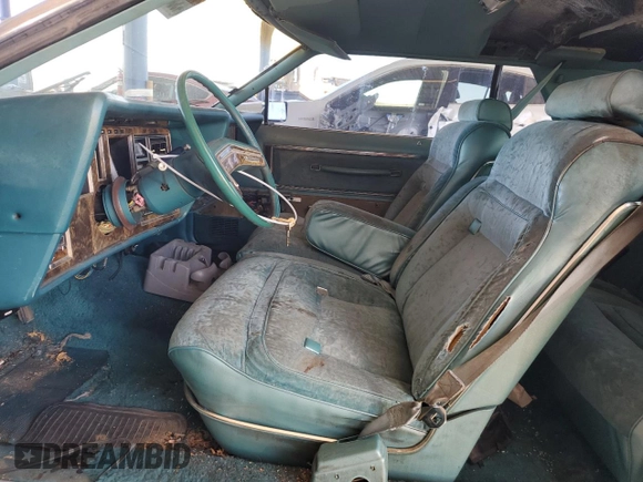 1979 Lincoln Continental with VIN 9Y89S644566, listed as a Copart auction lot 49553065 with 22,212 mi miles and Clean Title. Bid and sale history available at DreamBid. Image 7.
