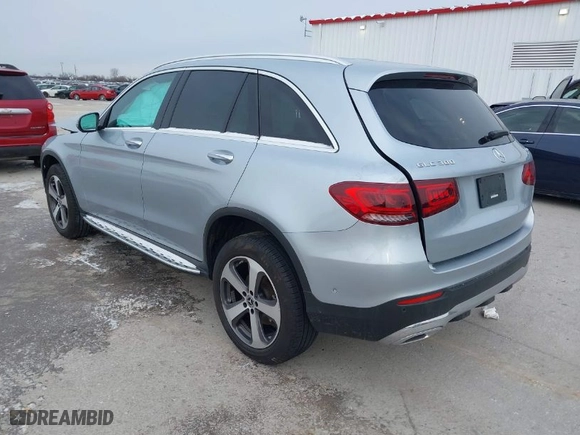 2021 Mercedes-Benz GLC with VIN W1N0G8EBXMF965111, listed as a IAAI auction lot 41597607 with 38,957 mi miles. Bid and sale history available at carsss.com. Image 3.