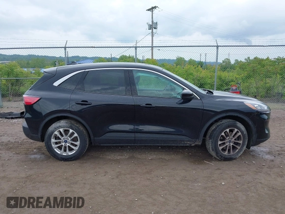 2020 Ford Escape SE z VIN 1FMCU9G69LUB29301, wystawiony jako IAAI lot #42382811 z przebiegiem 55 197 mil mil oraz . Historia ofert i sprzedaży dostępna na DreamBid. Obrazek 14.