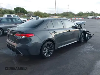 2024 Toyota Corolla SE z VIN JTDP4MCE9R3522624, wystawiony jako IAAI lot #40741101 z przebiegiem 4231 mil mil oraz . Historia ofert i sprzedaży dostępna na DreamBid. Obrazek 4.