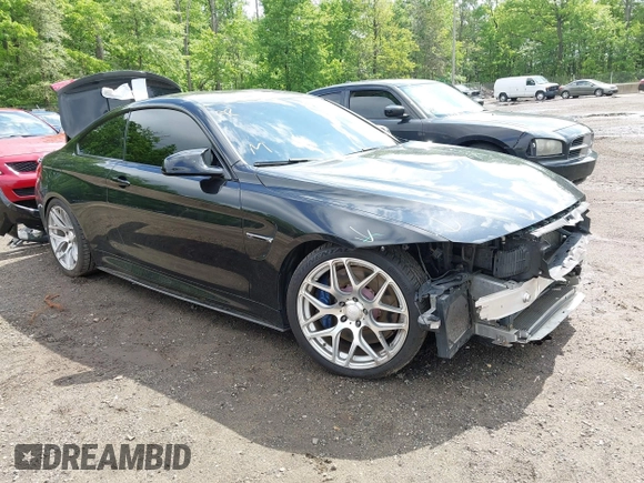 2016 BMW M4 z VIN WBS3R9C50GK337094, wystawiony jako IAAI lot #42167108 z przebiegiem 70 085 mil mil oraz . Historia ofert i sprzedaży dostępna na DreamBid. Obrazek 1.