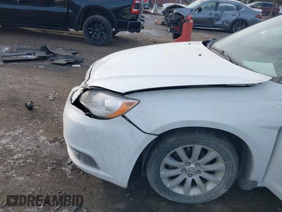 2014 Chrysler 200 Limited with VIN 1C3CCBCG2EN186518, listed as a IAAI auction lot 41521448 with 63,527 mi miles and . Bid and sale history available at DreamBid. Image 6.