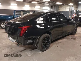 2023 Cadillac CT5 Luxury z VIN 1G6DX5RK7P0135813, wystawiony jako IAAI lot #42130722 z przebiegiem 20 738 mil mil oraz . Historia ofert i sprzedaży dostępna na DreamBid. Obrazek 4.