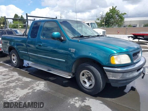 1998 Ford F-150 with VIN 1FTZX1760WKA90900, listed as a IAAI auction lot 42239510 with 198,405 mi miles and . Bid and sale history available at DreamBid. Image 1.