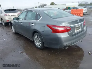 2018 Nissan Altima 2.5 SL with VIN 1N4AL3AP4JC108619, listed as a IAAI auction lot 41467308 with 117,689 mi miles. Bid and sale history available at carsss.com. Image 3.