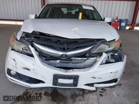 2014 Acura ILX Technology with VIN 19VDE1F73EE005200, listed as a IAAI auction lot 41854914 with 106,929 mi miles and . Bid and sale history available at DreamBid. Image 6.