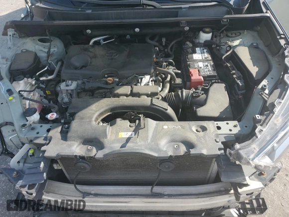 2020 Toyota RAV4 XLE with VIN 2T3P1RFV2LC084813, listed as a Copart auction lot 59567615 with 126,676 mi miles and Salvage title. Bid and sale history available at DreamBid. Image 12.