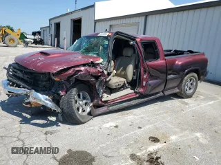2006 GMC Sierra 1500 SLT z VIN 2GTEC19TX61113757, wystawiony jako Copart lot #59078895 z przebiegiem Nie podano mil oraz Szkoda całkowita • Salvage title. Historia ofert i sprzedaży dostępna na DreamBid. Obrazek 1.
