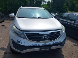 2011 Kia Sportage LX z VIN KNDPBCA20B7026845, wystawiony jako IAAI lot #42370233 z przebiegiem 181 329 mil mil oraz . Historia ofert i sprzedaży dostępna na DreamBid. Obrazek 6.