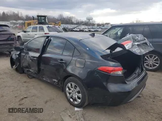 2022 Toyota Corolla LE with VIN 5YFEPMAE1NP313137, listed as a Copart auction lot 81742514 with 18,611 mi miles and Salvage Title. Bid and sale history available at carsss.com. Image 2.