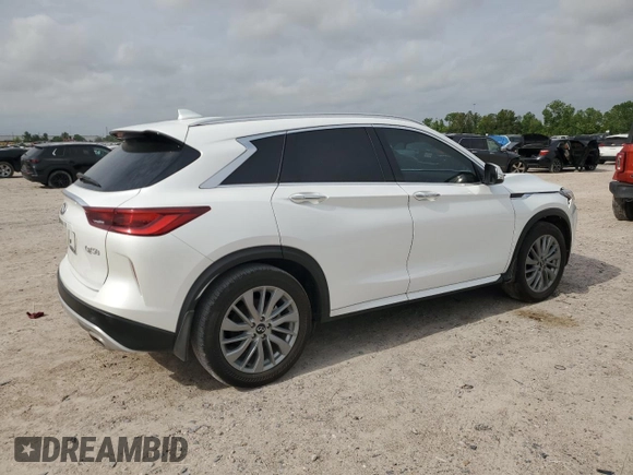 2023 Infiniti QX50 Luxe with VIN 3PCAJ5BA3PF114574, listed as a Copart auction lot 55118255 with 25,803 mi miles and Salvage title. Bid and sale history available at DreamBid. Image 3.