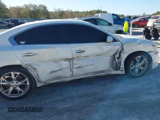 2012 Nissan Maxima S с VIN 1N4AA5AP4CC835781, выставлен на аукционе IAAI как лот 41832483 с пробегом 218 815 миль миль и . История ставок и продаж доступна на DreamBid. Изображение 6.