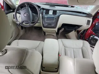 2008 Cadillac DTS 1SD z VIN 1G6KD57Y28U173094, wystawiony jako Copart lot #56895415 z przebiegiem 141 060 mil mil oraz Szkoda całkowita • Salvage title. Historia ofert i sprzedaży dostępna na DreamBid. Obrazek 8.