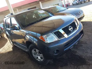 2012 Nissan Pathfinder SV with VIN 5N1AR1NN2CC626622, listed as a IAAI auction lot 41672948 with 135,751 mi miles. Bid and sale history available at carsss.com. Image 1.