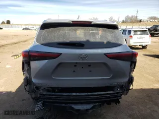 2023 Toyota Highlander L with VIN 5TDKDRBH3PS006208, listed as a Copart auction lot 47591605 with 3,893 mi miles and Salvage Title. Bid and sale history available at carsss.com. Image 6.
