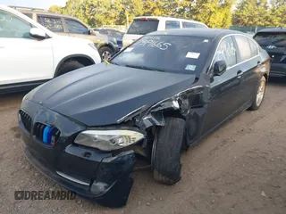 2013 BMW 5 Series 528i xDrive with VIN WBAXH5C57DD109496, listed as a IAAI auction lot 40436340 with Not Provided miles and . Bid and sale history available at carsss.com. Image 2.