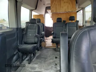 2020 Ford Transit Passenger XL with VIN 1FBVU4XG4LKB19039, listed as a Copart auction lot 60059294 with 102,994 mi miles and Salvage Title. Bid and sale history available at DreamBid. Image 10.