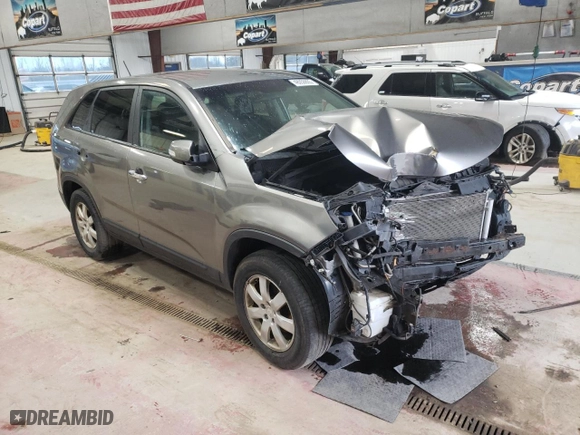 2011 Kia Sorento LX with VIN 5XYKT3A14BG171226, listed as a Copart auction lot 48058805 with 172,709 mi miles and Salvage Title. Bid and sale history available at carsss.com. Image 4.
