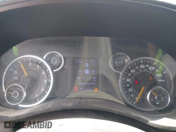 2022 Ram 2500 Tradesman z VIN 3C6UR5HJ7NG351676, wystawiony jako IAAI lot #42728688 z przebiegiem 90 318 mil mil oraz . Historia ofert i sprzedaży dostępna na DreamBid. Obrazek 6.