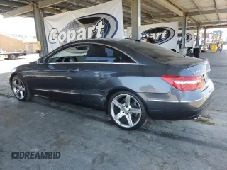 2012 Mercedes-Benz E 350 with VIN WDDKJ5KB9CF166431, listed as a Copart auction lot 58811695 with 116,945 mi miles and Salvage title. Bid and sale history available at DreamBid. Image 2.