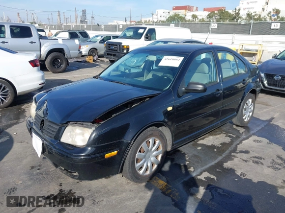 2000 Volkswagen Jetta GLS z VIN 3VWSA29M3YM047424, wystawiony jako IAAI lot #41610862 z przebiegiem 216 902 mil mil oraz . Historia ofert i sprzedaży dostępna na DreamBid. Obrazek 2.