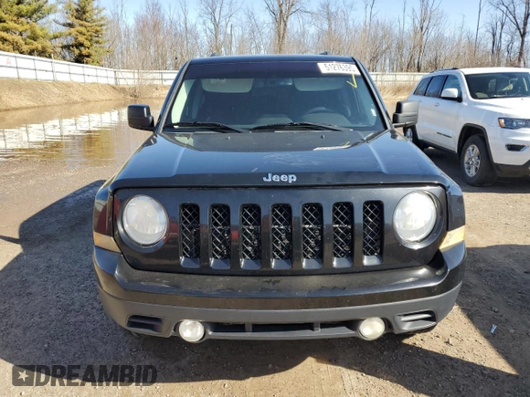 2014 Jeep Patriot Latitude with VIN 1C4NJPFB8ED850608, listed as a Copart auction lot 51276395 with 147,809 mi miles and Clean Title. Bid and sale history available at carsss.com. Image 5.