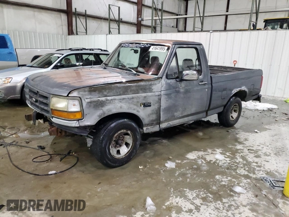 1993 Ford F-150 with VIN 2FTDF15Y4PCA19318, listed as a Copart auction lot 41641995 with 188,236 mi miles and Non Repairable. Bid and sale history available at carsss.com. Image 1.