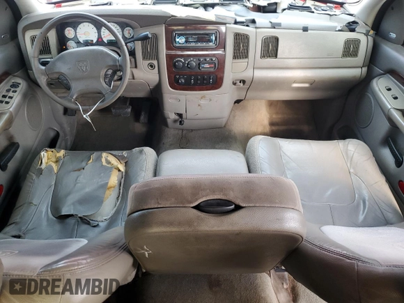 2002 Dodge 1500 z VIN 1D7HU18Z52J200116, wystawiony jako Copart lot #60093725 z przebiegiem 267 402 mil mil oraz Szkoda całkowita • Salvage title. Historia ofert i sprzedaży dostępna na DreamBid. Obrazek 8.