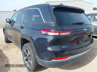 2024 Jeep Grand Cherokee with VIN 1C4RJYB63R8541756, listed as a IAAI auction lot 42639371 with 29,082 mi miles and . Bid and sale history available at DreamBid. Image 3.