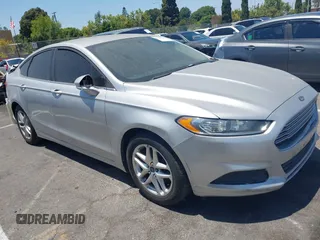 2013 Ford Fusion SE z VIN 3FA6P0HR7DR227402, wystawiony jako IAAI lot #42660169 z przebiegiem 98 853 mil mil oraz . Historia ofert i sprzedaży dostępna na DreamBid. Obrazek 1.