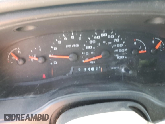 2008 Ford Econoline Cargo Commercial with VIN 1FTNE14W98DB42024, listed as a Copart auction lot 45402915 with 3,667,887 mi miles and Salvage Title. Bid and sale history available at carsss.com. Image 8.