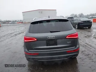 2016 Audi Q5 Premium Plus with VIN WA1D7AFP4GA149565, listed as a IAAI auction lot 41394280 with 81,915 mi miles. Bid and sale history available at carsss.com. Image 16.