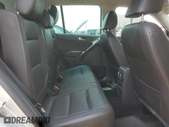 2013 Volkswagen Tiguan S with VIN WVGAV3AX6DW588083, listed as a Copart auction lot 60114965 with 109,318 mi miles and Salvage title. Bid and sale history available at DreamBid. Image 10.