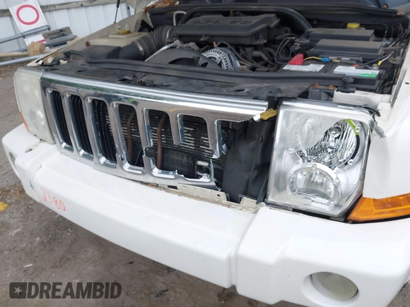 2008 Jeep Commander Limited with VIN 1J8HG58N08C190641, listed as a IAAI auction lot 42442380 with 194,114 mi miles and . Bid and sale history available at DreamBid. Image 6.