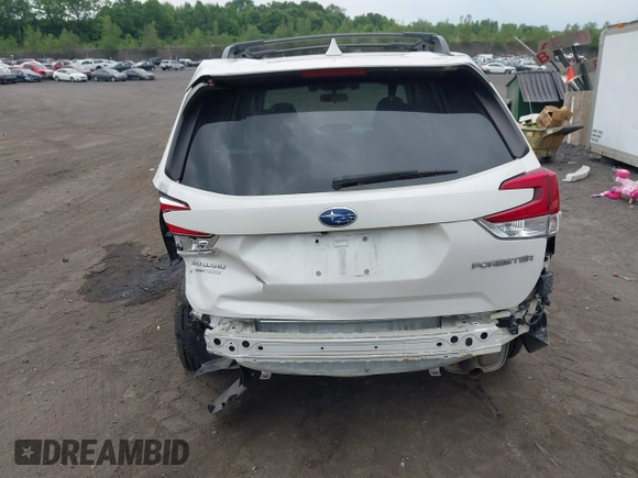 2020 Subaru Forester Premium with VIN JF2SKAJC2LH607154, listed as a IAAI auction lot 42451416 with 27,999 mi miles and . Bid and sale history available at DreamBid. Image 16.