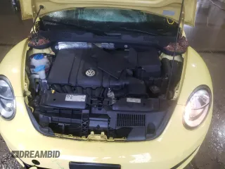 2014 Volkswagen Beetle 2.5L w/Sun with VIN 3VWJP7AT7EM605961, listed as a Copart auction lot 64607651 with 60,819 mi miles and Salvage Title. Bid and sale history available at DreamBid. Image 7.